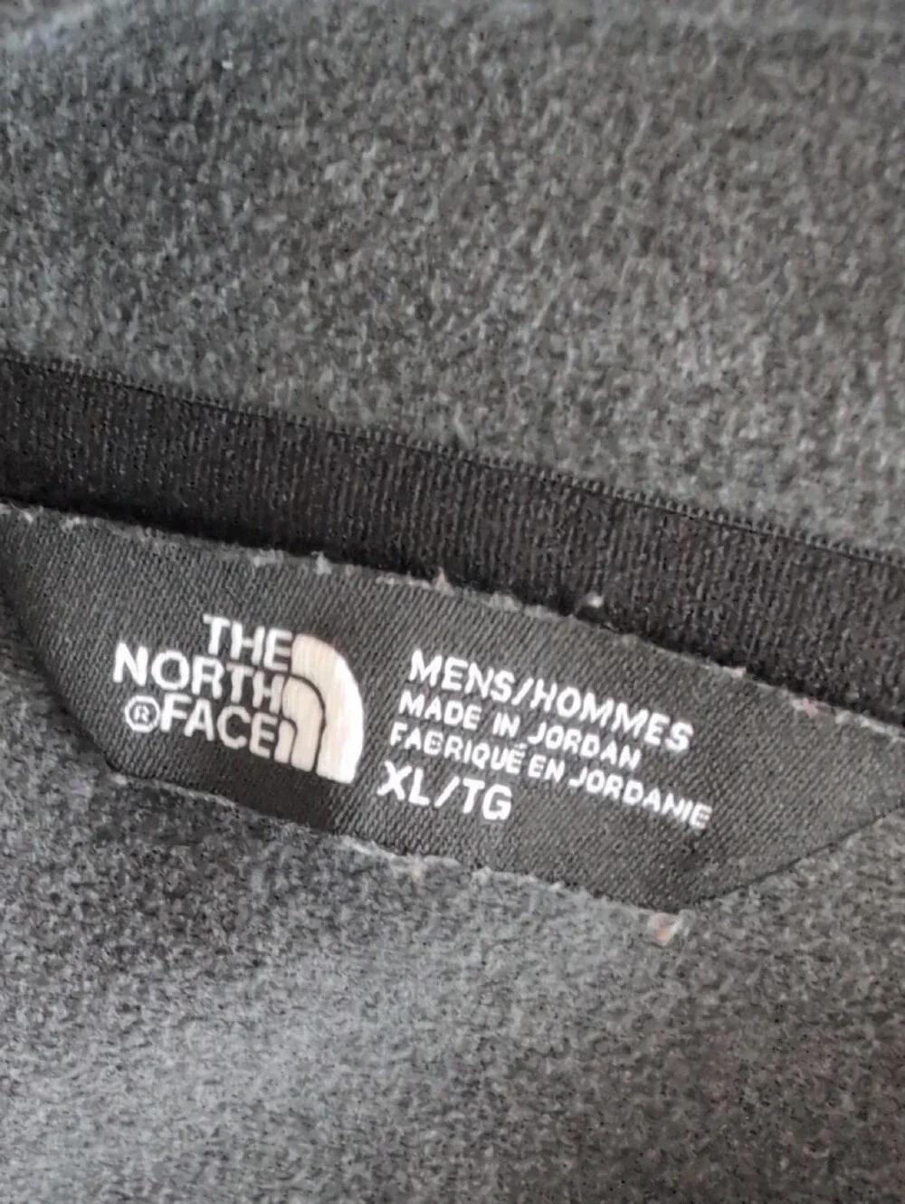 The North Face Charcoal Lightweight Tech Glacier Quarter-Zip Jacket XL   878A